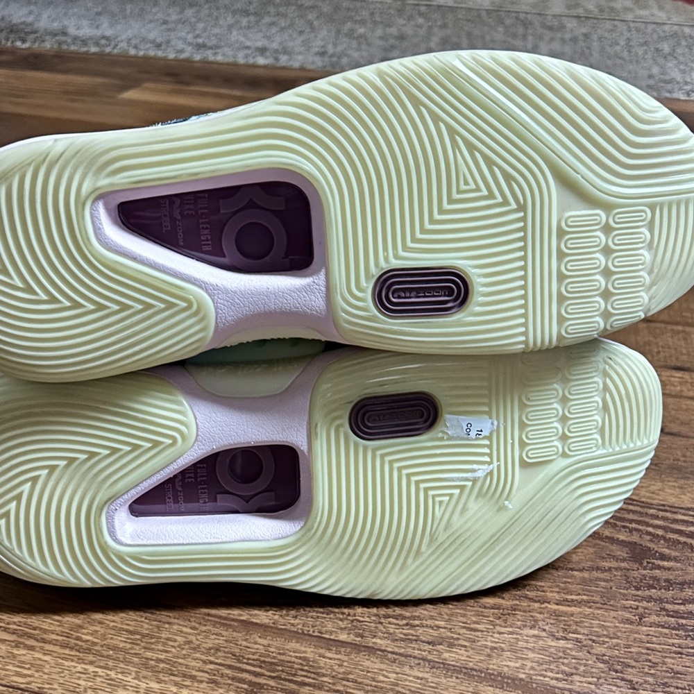Nike KD ~ “Surrealism” Lime Ice~ Purple/Green ~ Men's Size 18 ~ Basketball Shoes - Picture 15 of 16